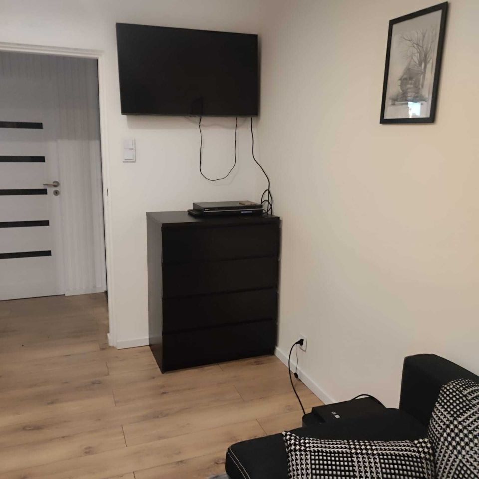 Mieszkanie 3-pokojowe Łódź Dąbrowa, ul. Władysława Broniewskiego. Zdjęcie 4