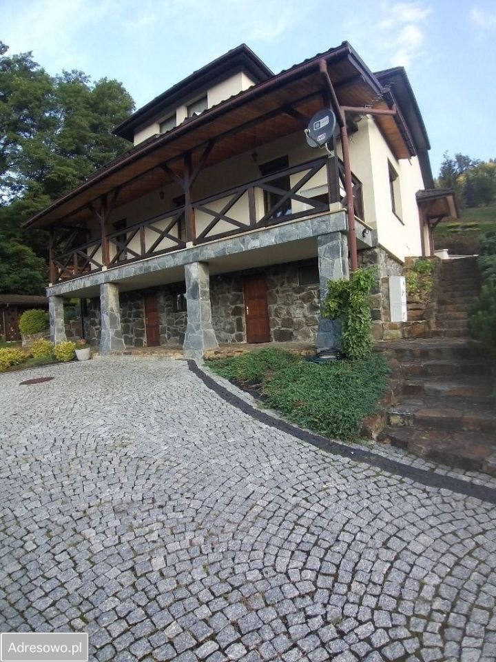 dom wolnostojący, 6 pokoi Załuż. Zdjęcie 4