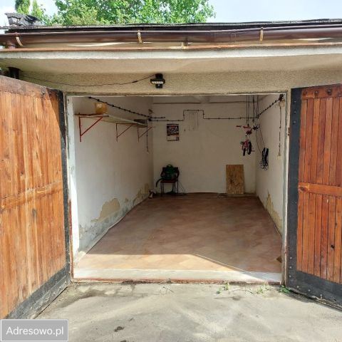 Garaż/miejsce parkingowe Rzeszów Śródmieście, ul. Wincentego Pola. Zdjęcie 1