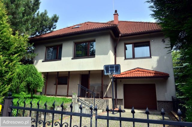 dom wolnostojący, 6 pokoi Cieszyn. Zdjęcie 1