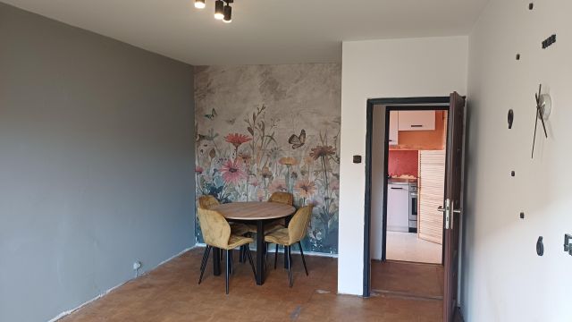 Mieszkanie 2-pokojowe Bielawa, os. XXV-lecia PRL. Zdjęcie 1