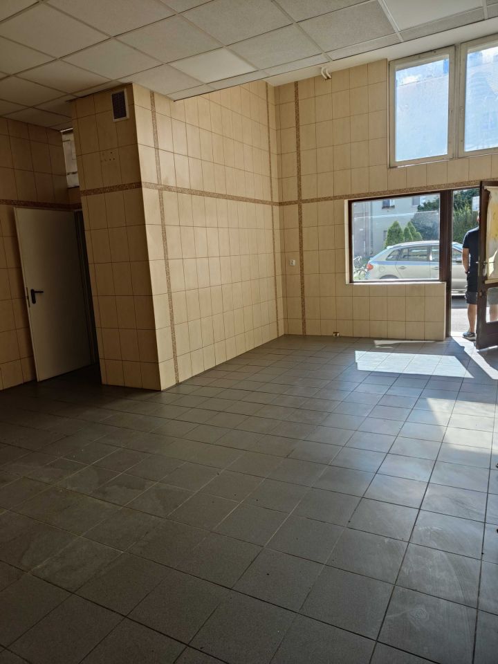 Lokal Oława, pl. marsz. Józefa Piłsudskiego. Zdjęcie 3