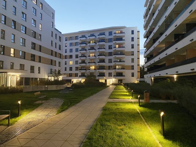 Mieszkanie 3-pokojowe Warszawa Mokotów, ul. Cybernetyki. Zdjęcie 1