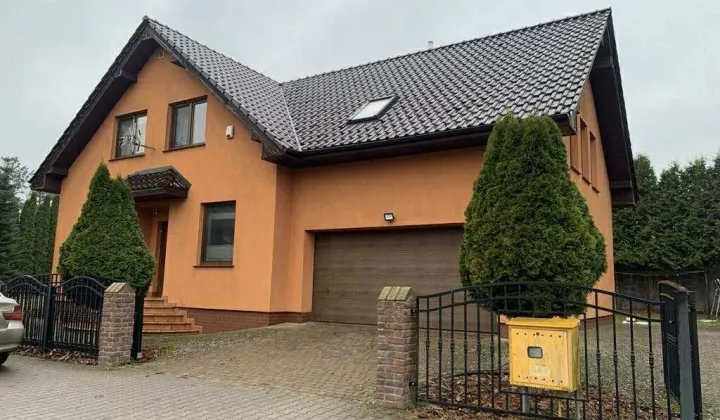 dom wolnostojący Ostrowiec