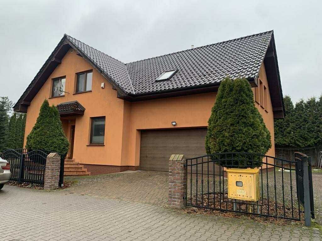 dom wolnostojący Ostrowiec