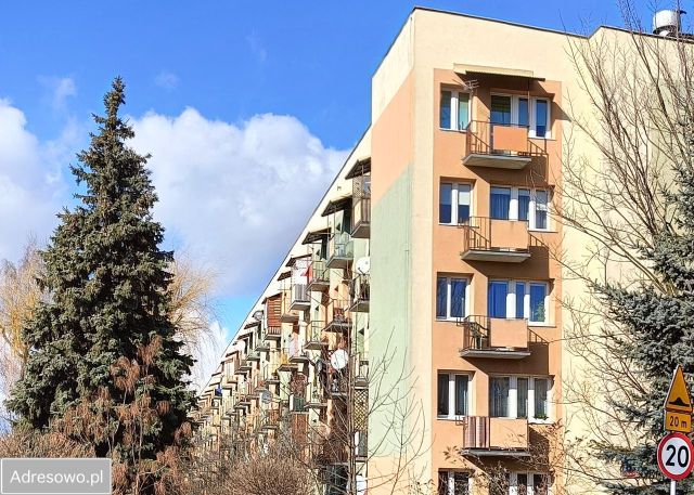 Mieszkanie 3-pokojowe Rzeszów, ul. Władysława Broniewskiego. Zdjęcie 1