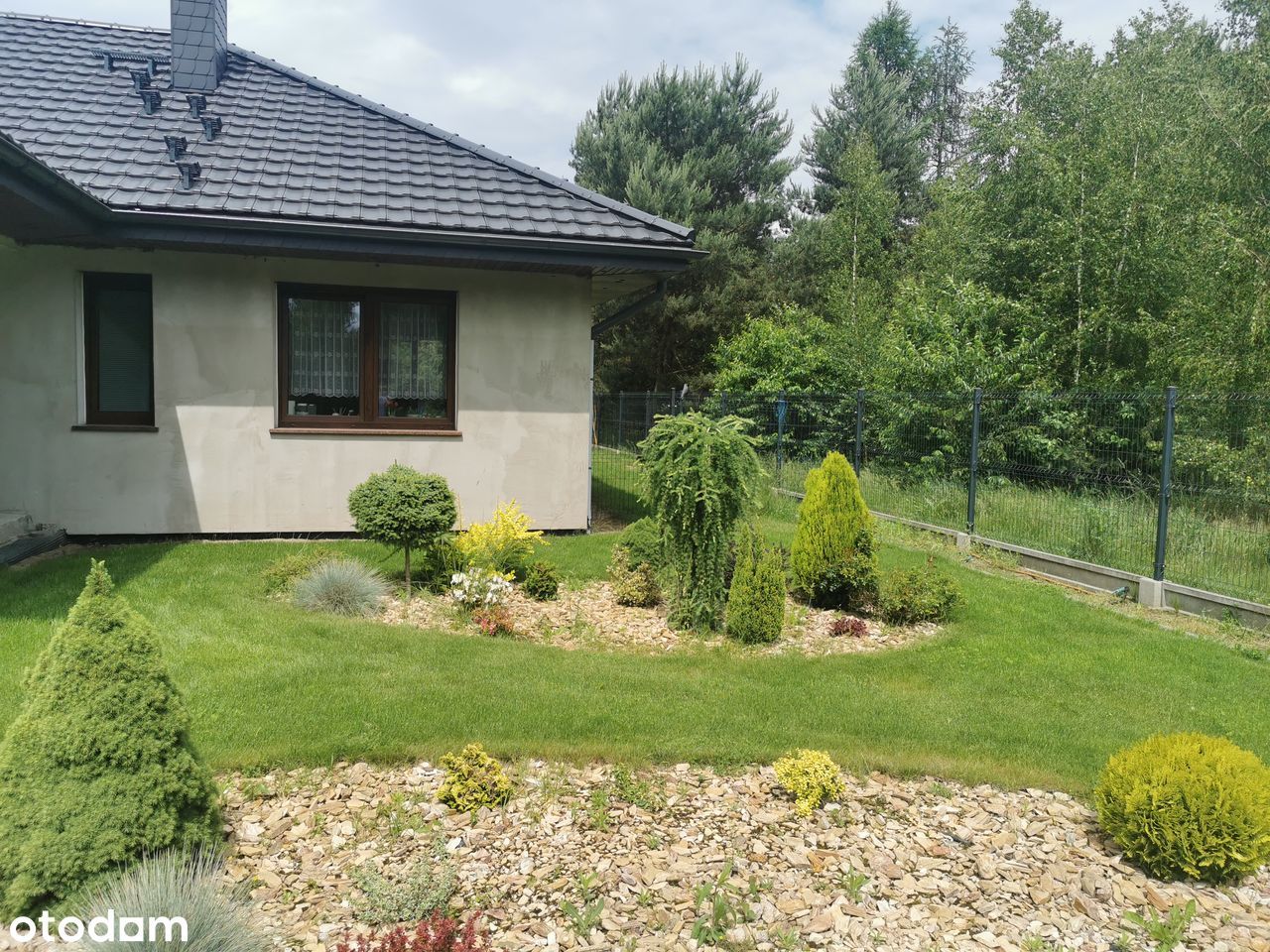 dom wolnostojący, 4 pokoje Chwałowice, ul. Główna. Zdjęcie 1