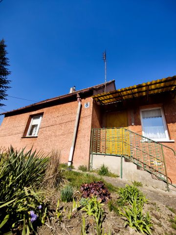 dom wolnostojący, 2 pokoje Trzebnica, ul. Ogrodowa. Zdjęcie 1