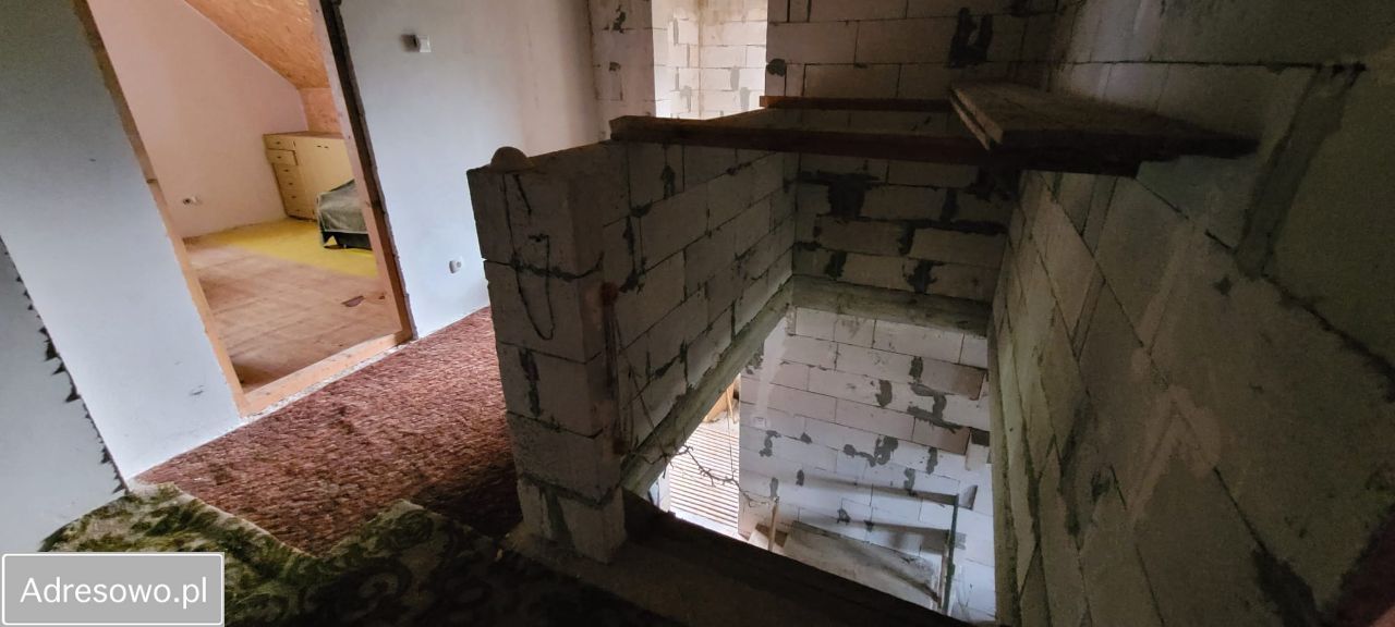 dom wolnostojący, 5 pokoi Sady. Zdjęcie 15