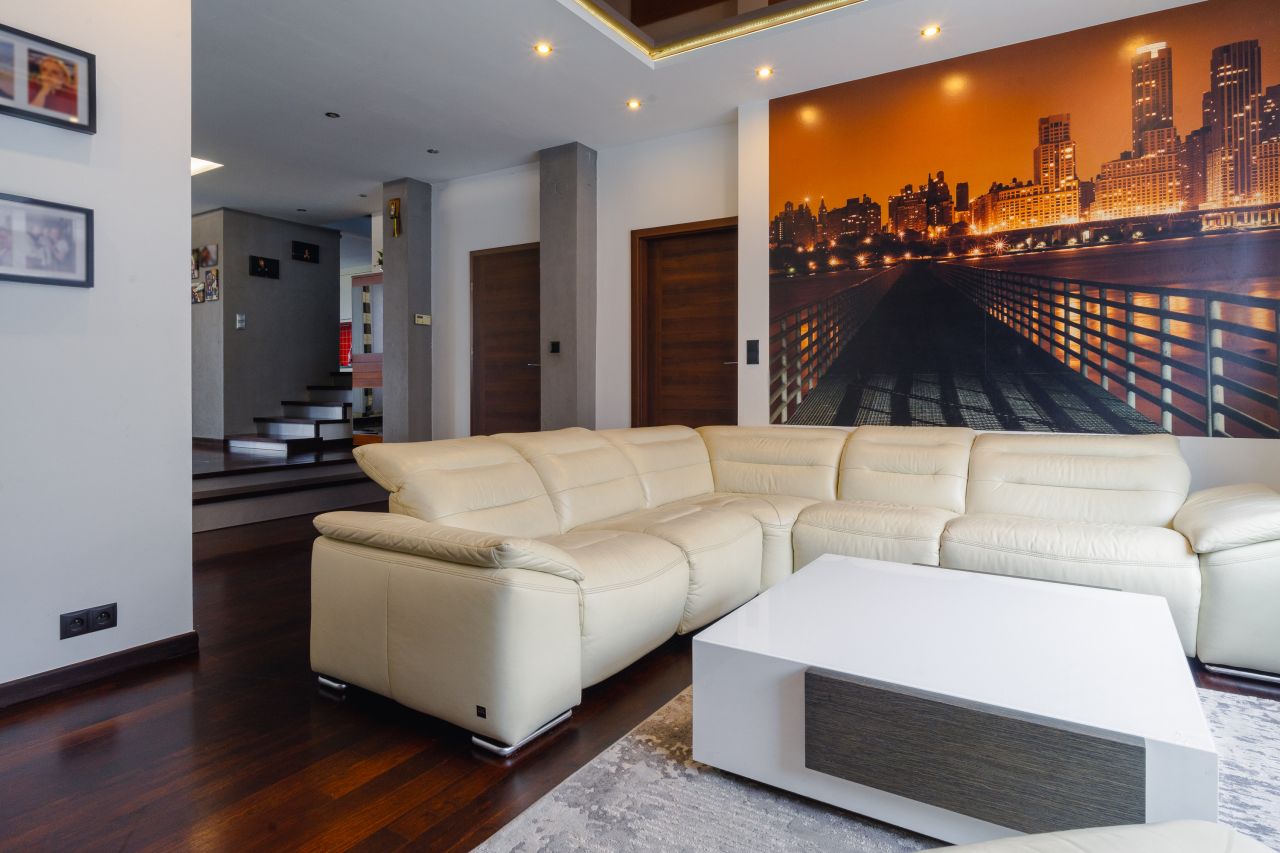 Mieszkanie 5-pokojowe Lesznowola, ul. Poprzeczna. Zdjęcie 4