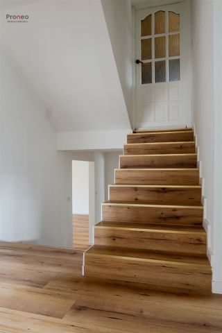 dom wolnostojący, 3 pokoje Stare Miasto. Zdjęcie 13