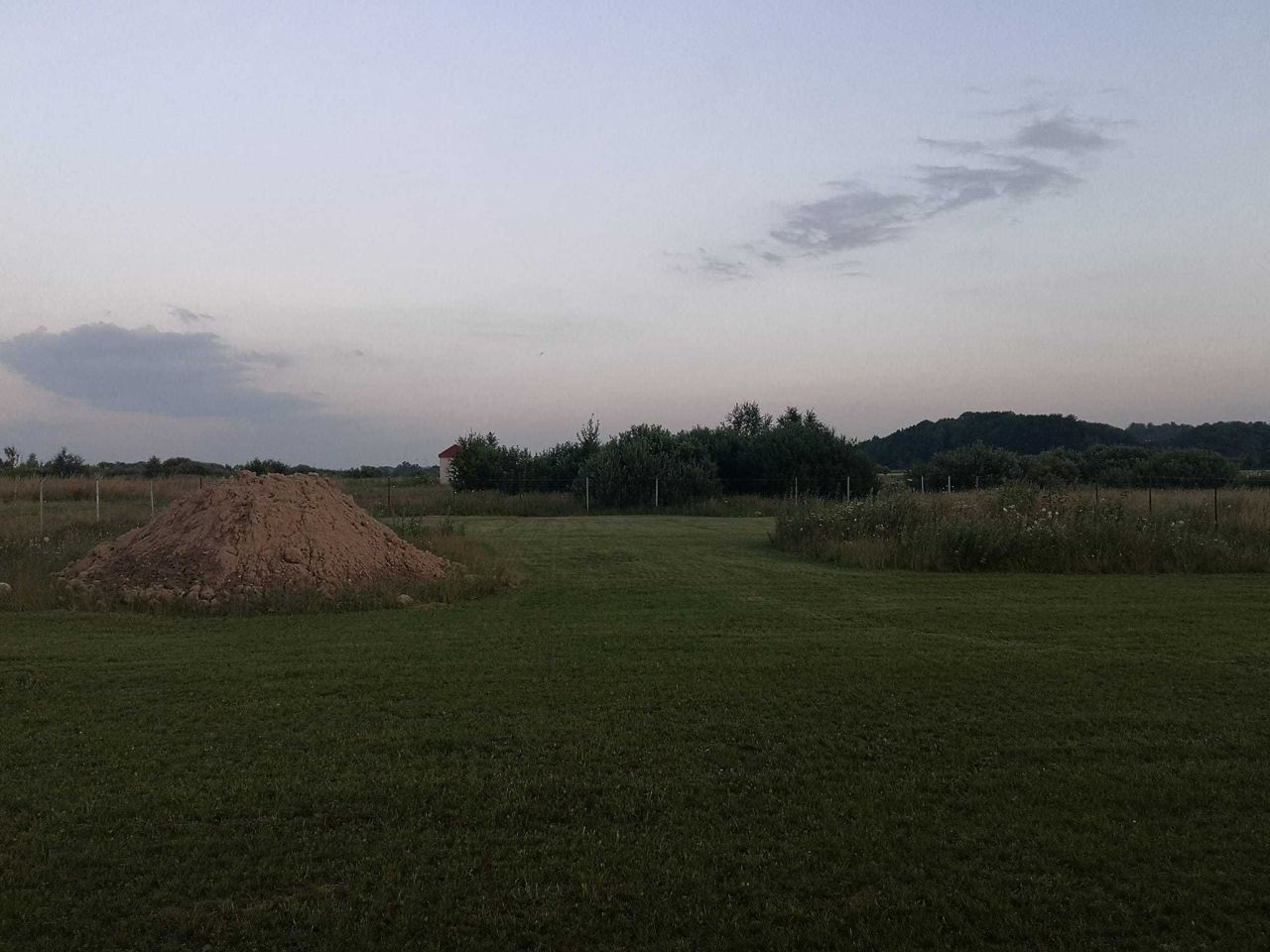 Działka budowlana Jezierzany. Zdjęcie 3