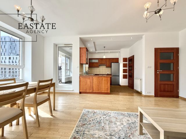 Mieszkanie 3-pokojowe Warszawa Śródmieście, ul. Stawki. Zdjęcie 3