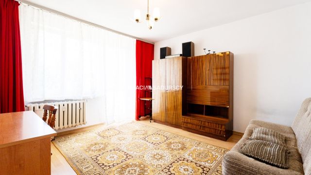 Mieszkanie 3-pokojowe Kraków Dębniki, ul. Słomiana. Zdjęcie 1