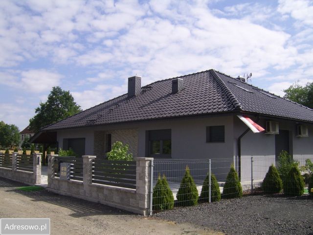 dom wolnostojący, 6 pokoi Opole Chmielowice. Zdjęcie 1