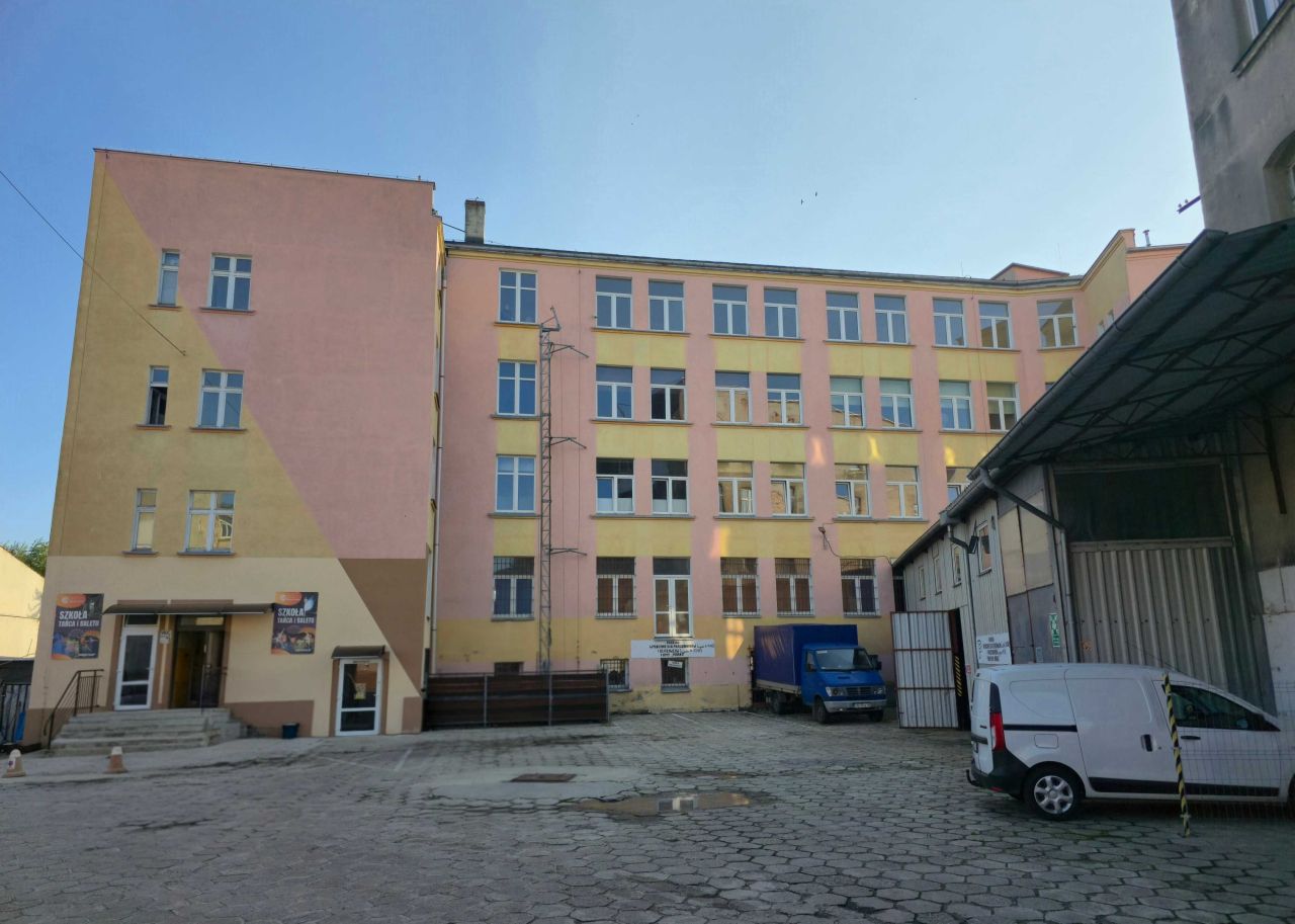 Nieruchomość komercyjna Brzeg, ul. Trzech Kotwic. Zdjęcie 8