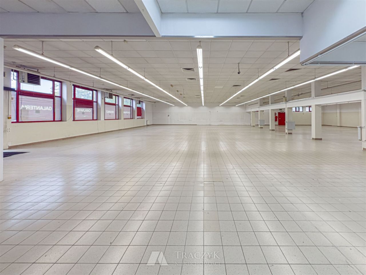 Hala/magazyn Dzierżoniów, ul. Parkowa. Zdjęcie 2