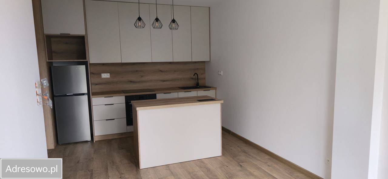 Mieszkanie 3-pokojowe Jaroszowice. Zdjęcie 1