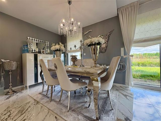 Mieszkanie 3-pokojowe Radomierzyce, ul. Piaskowa. Zdjęcie 3