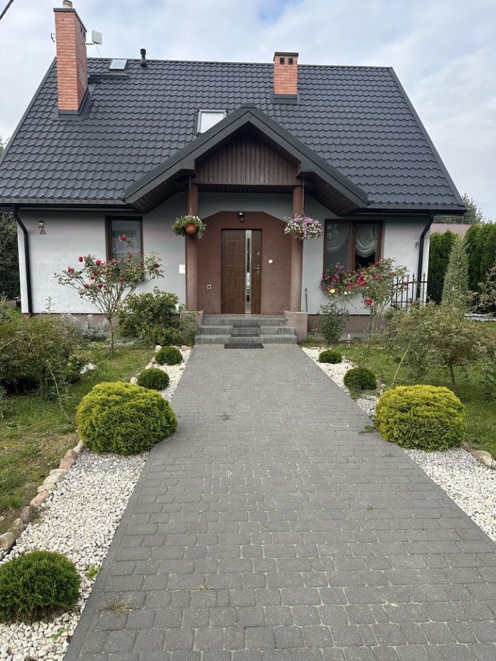 dom wolnostojący Skrobów