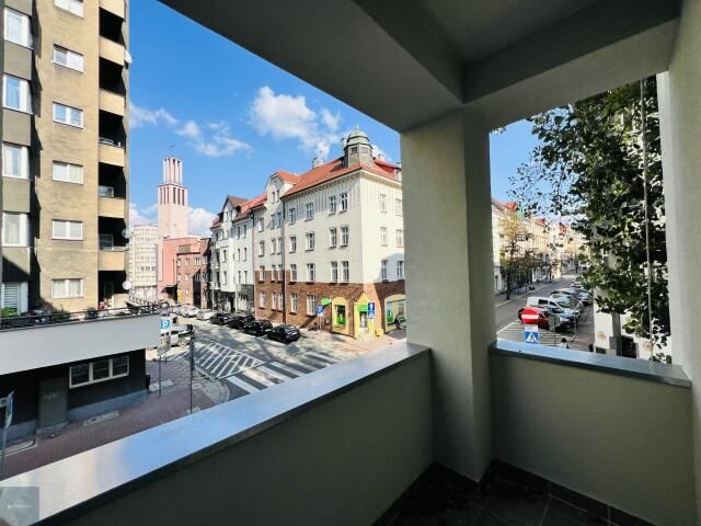 Mieszkanie 4-pokojowe Katowice, ul. Marii Skłodowskiej-Curie