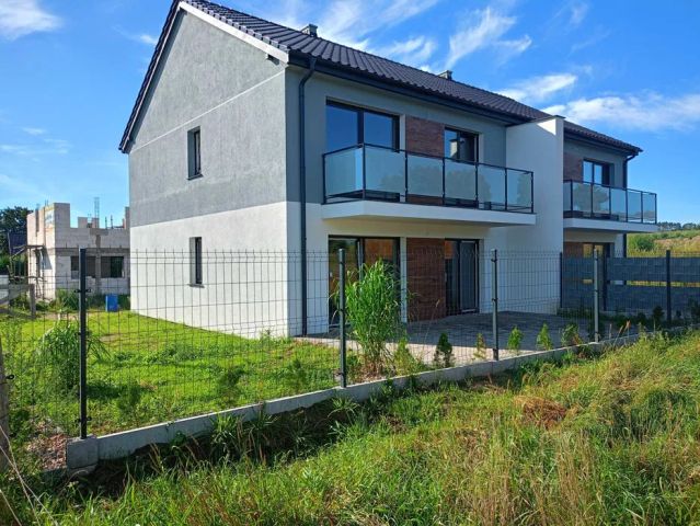 Mieszkanie 3-pokojowe Sulęcin, ul. 3 Maja. Zdjęcie 1