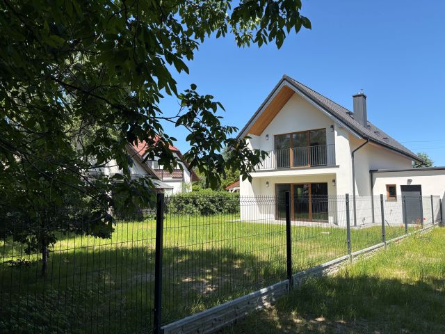 bliźniak, 5 pokoi Nowy Świat, ul. Wichrowe Wzgórze. Zdjęcie 1