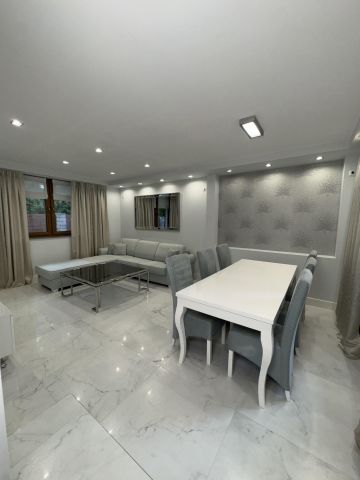 dom wolnostojący, 7 pokoi Warszawa Wawer, ul. Napoleona Bonaparte. Zdjęcie 5