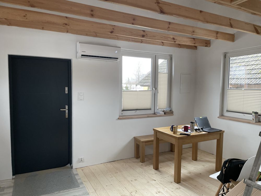 dom wolnostojący, 2 pokoje Ryboły. Zdjęcie 4