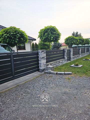 dom wolnostojący, 4 pokoje Ostrowiec Świętokrzyski Gutwin, ul. Fiołkowa. Zdjęcie 5