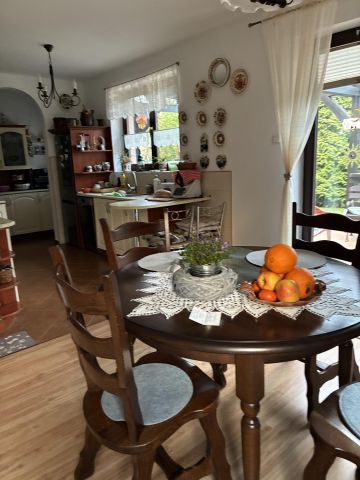 dom wolnostojący, 4 pokoje Stargard, os. Pyrzyckie. Zdjęcie 1