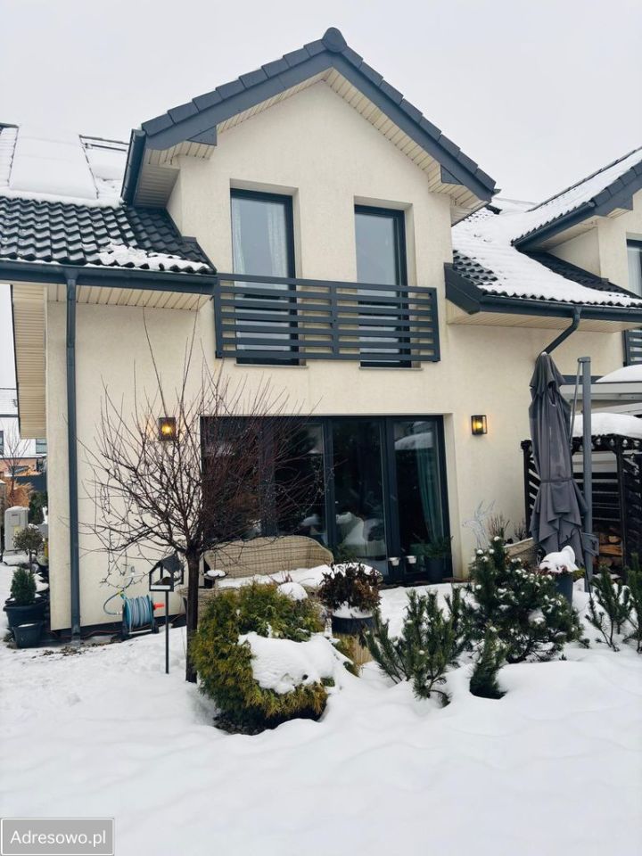 bliźniak, 4 pokoje Bolszewo, ul. Kręta. Zdjęcie 3