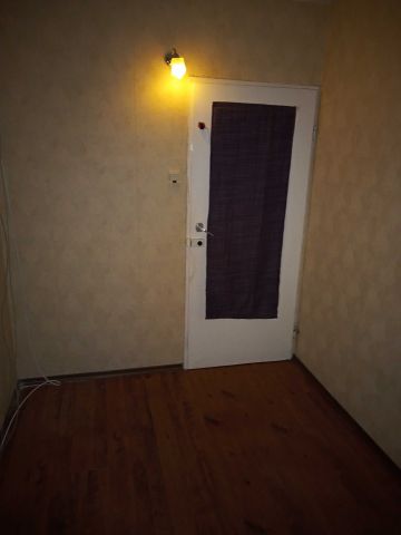 Mieszkanie 4-pokojowe Gniezno Winiary, os. Piastowskie. Zdjęcie 1