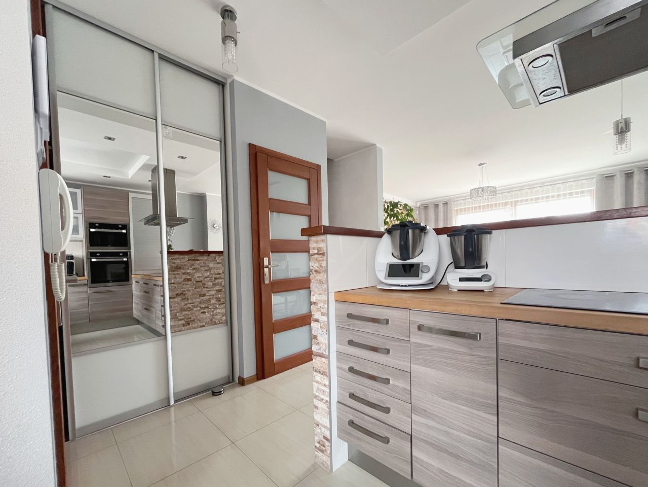 dom szeregowy, 5 pokoi Koszalin Rokosowo, ul. Laurowa. Zdjęcie 5