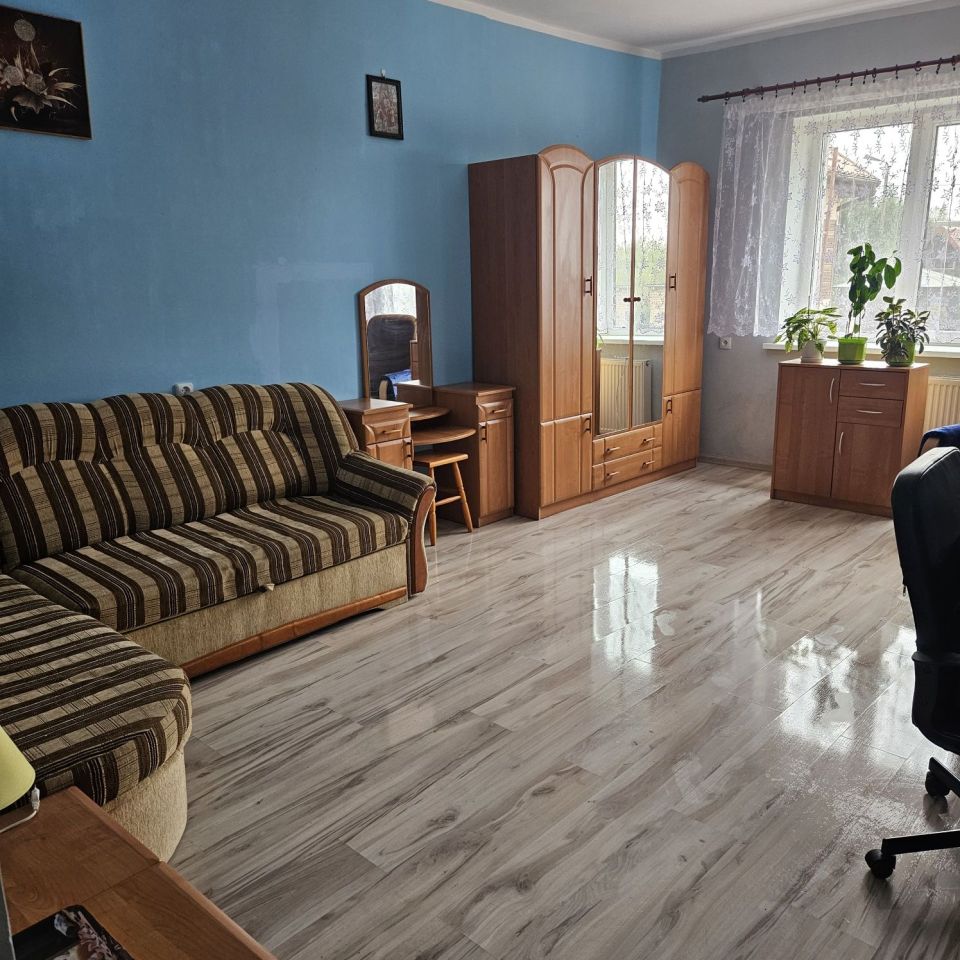 Mieszkanie 3-pokojowe Jesionowo. Zdjęcie 4