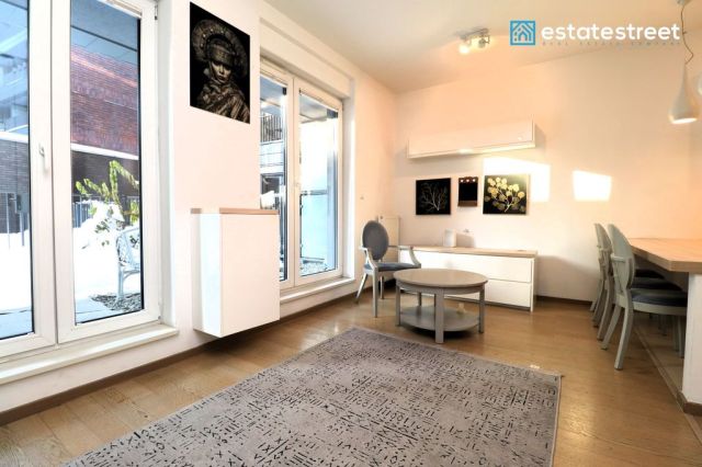 Mieszkanie 1-pokojowe Kraków, ul. Nadwiślańska. Zdjęcie 2