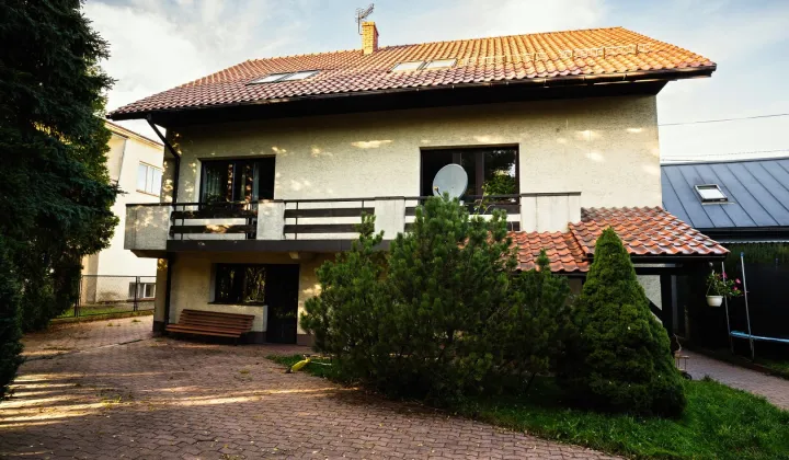 dom wolnostojący, 5 pokoi Aleksandrowice, ul. Radziwiłłów