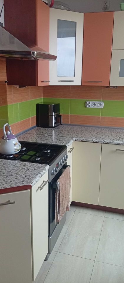 Mieszkanie 4-pokojowe Radom Śródmieście. Zdjęcie 2