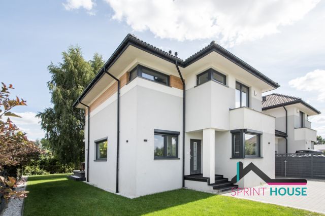 Mieszkanie 6-pokojowe Głosków, ul. Pustułki. Zdjęcie 2