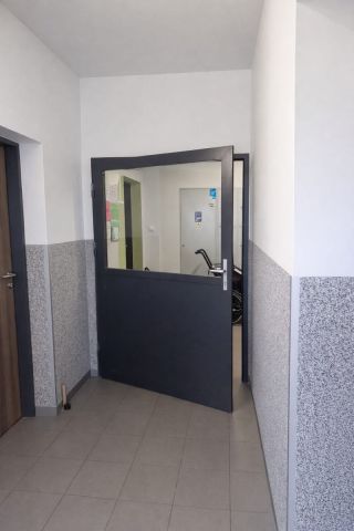 Mieszkanie 3-pokojowe Jelenia Góra. Zdjęcie 18