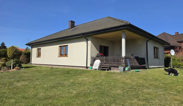dom wolnostojący, 4 pokoje Bobolice, ul. Brzozowa