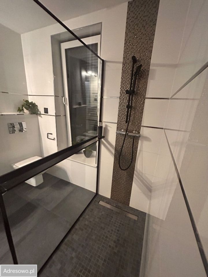 dom wolnostojący, 4 pokoje Nowy Wiśnicz. Zdjęcie 2