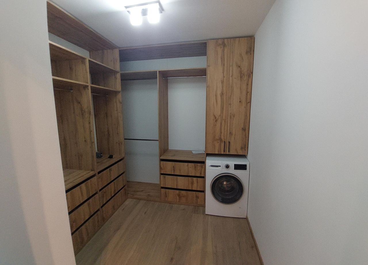 Mieszkanie 4-pokojowe Wrocław Tarnogaj, ul. gen. Antoniego Madalińskiego. Zdjęcie 2