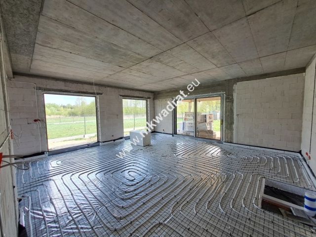 dom wolnostojący, 3 pokoje Adamów-Parcel. Zdjęcie 1