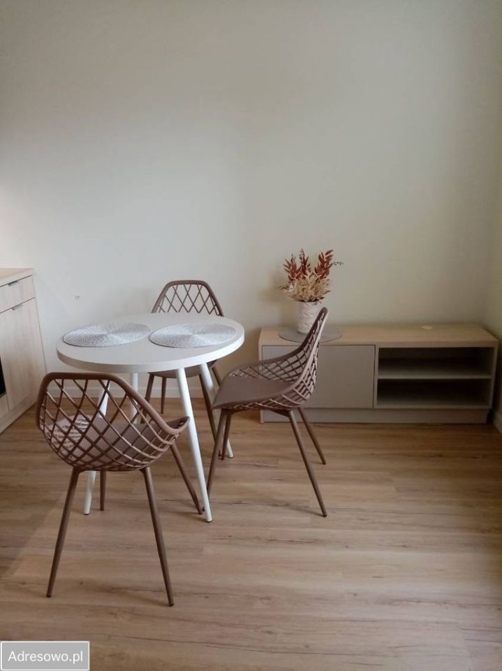Mieszkanie 1-pokojowe Niepołomice, ul. Wrzosowa. Zdjęcie 1