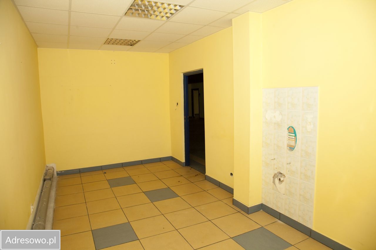 Lokal Człuchów, ul. Stefana Batorego. Zdjęcie 4