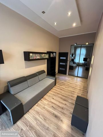 Mieszkanie 2-pokojowe Świdnica Centrum, ul. Wałbrzyska. Zdjęcie 1