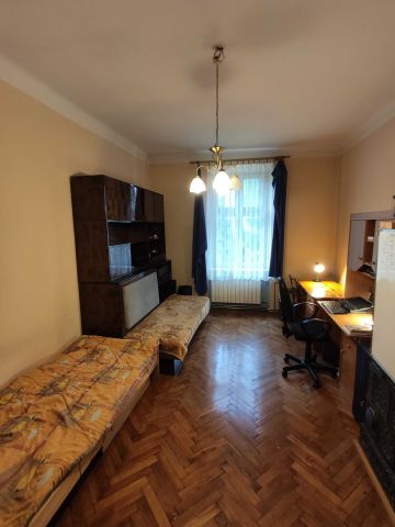 Mieszkanie 2-pokojowe Kraków Krowodrza, ul. Stanisława Konarskiego. Zdjęcie 1