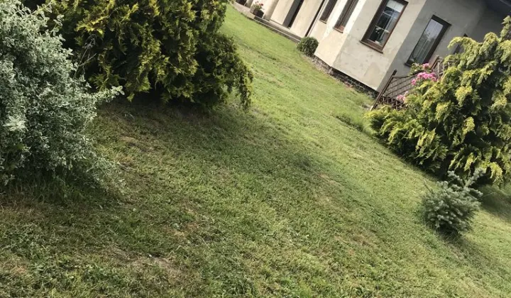dom wolnostojący, 6 pokoi Niegosławice