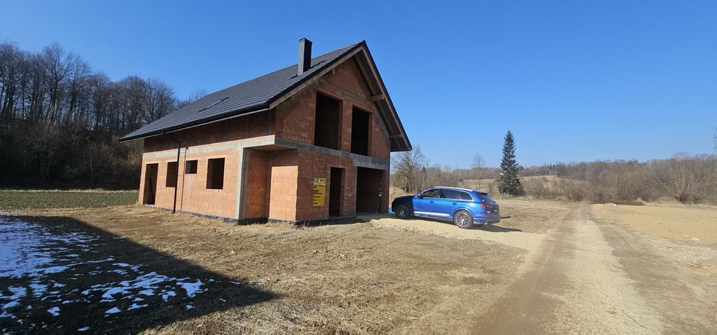 dom wolnostojący, 6 pokoi Dziekanowice